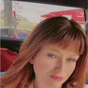 Meet your Posher, Candance